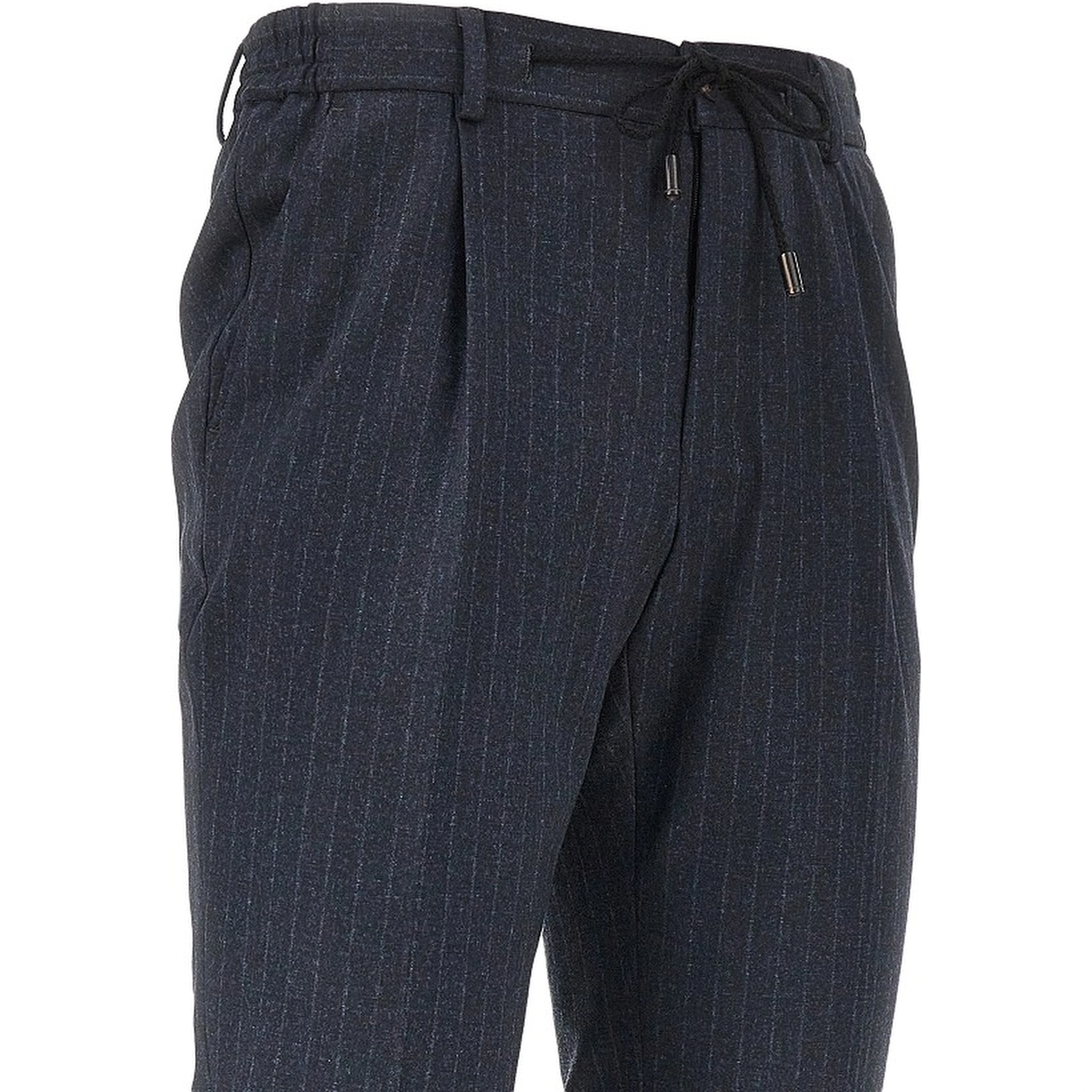 Active Uniform pants with darts