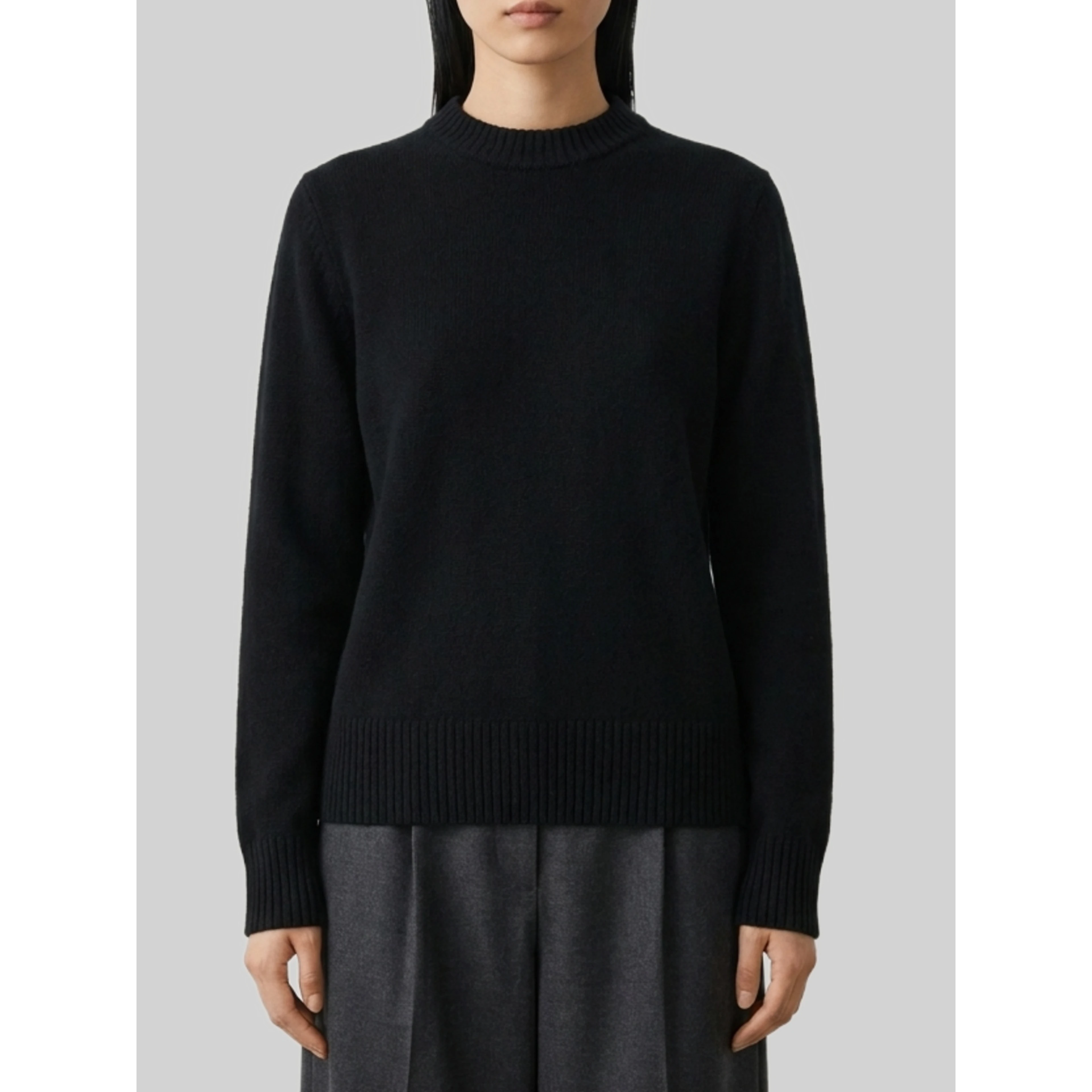 Black Baltra sweater