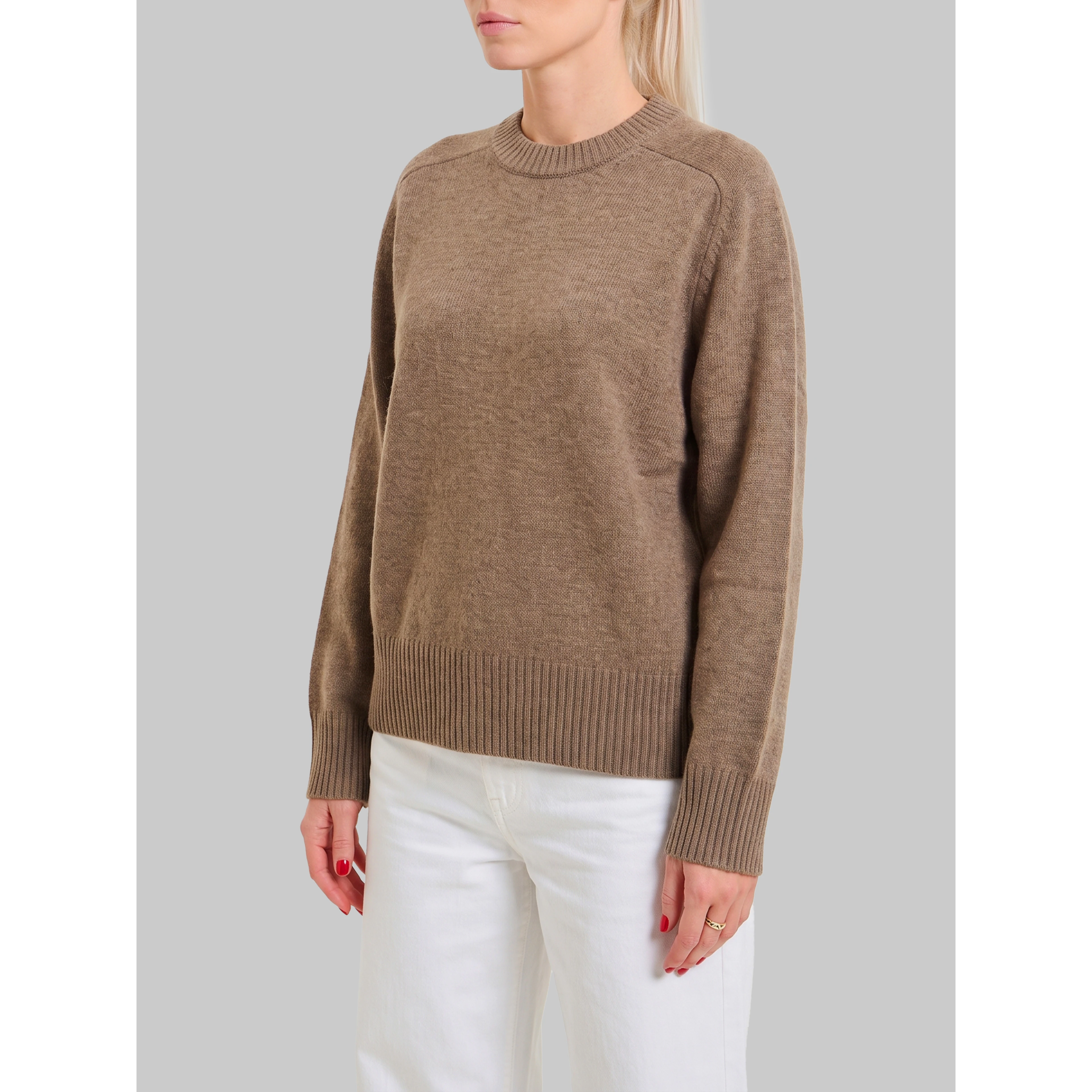 Nutmeg Baltra sweater