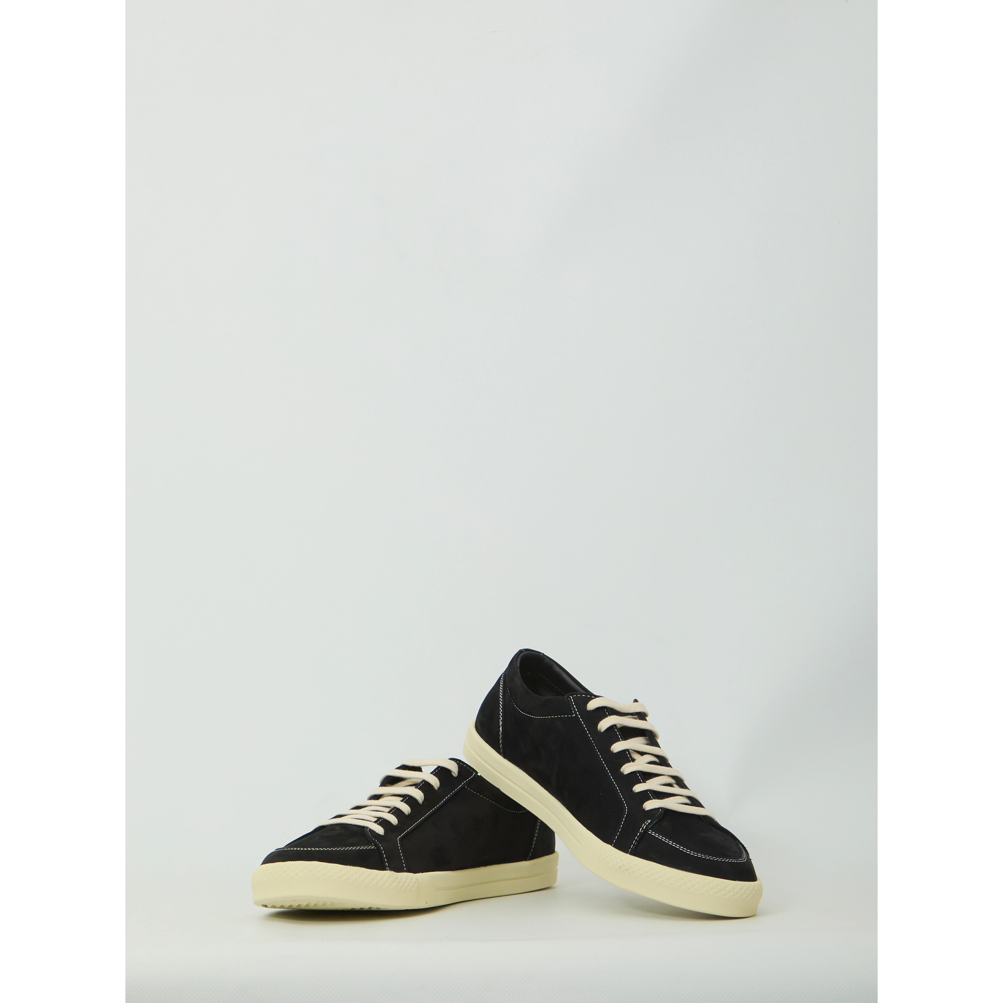 Black nubuck Premium Skate sneakers