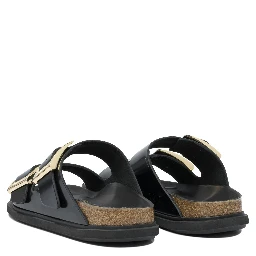 "Arizona Droplet Buckle" low sandals