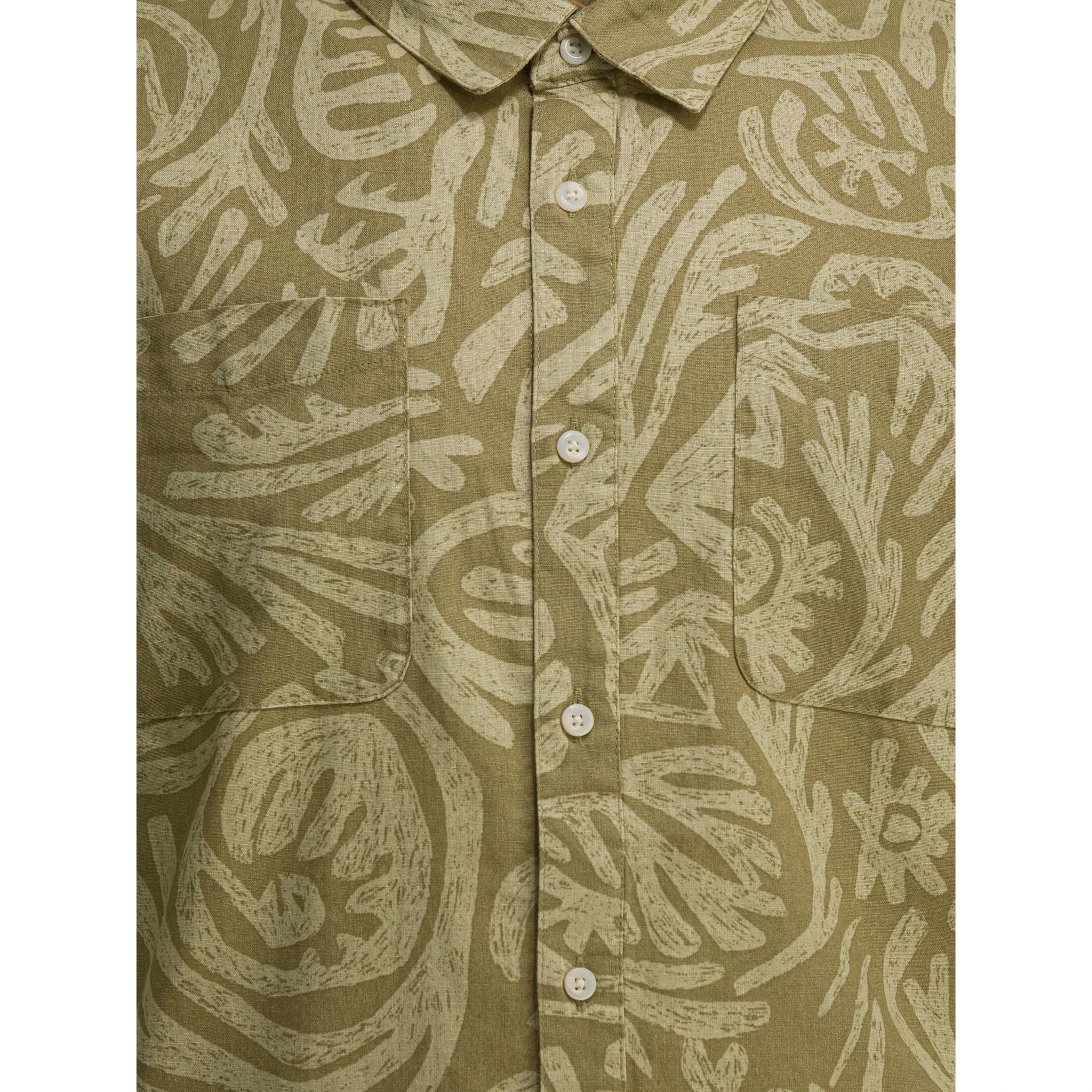 "Back Step" casual shirt