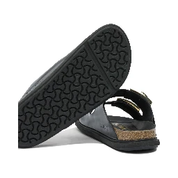 "Arizona Droplet Buckle" low sandals