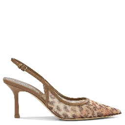 Heeled shoes