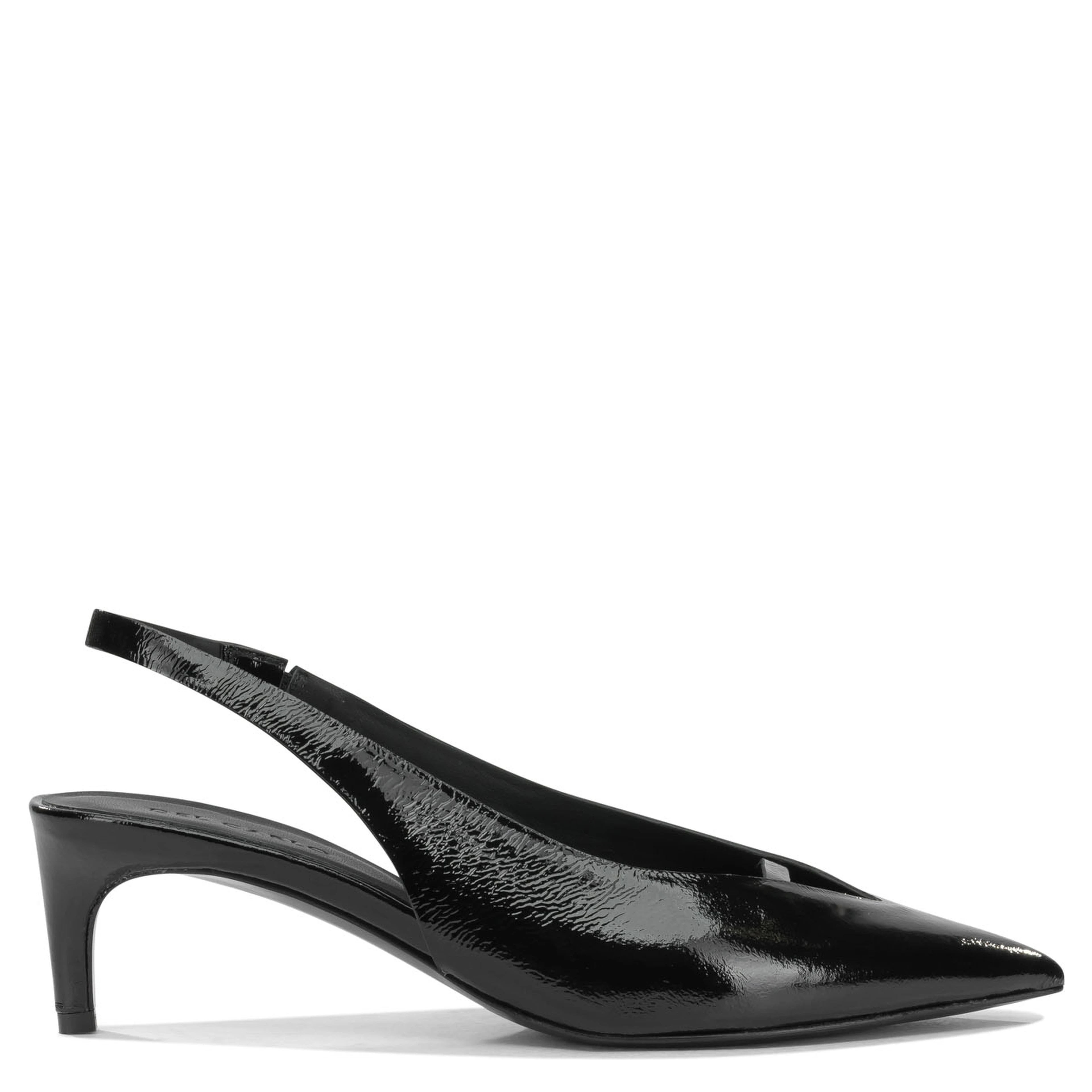 Heeled shoes