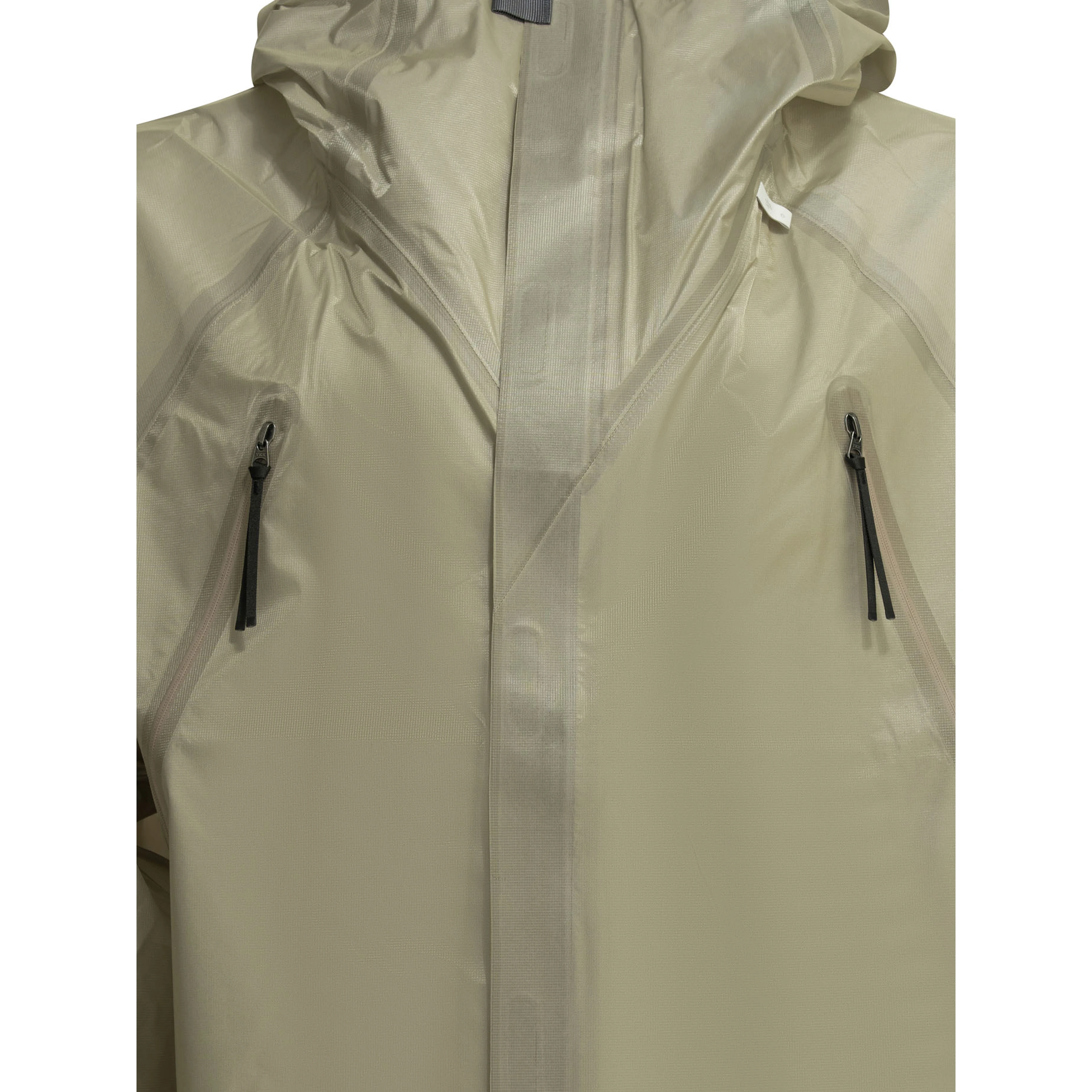 "0 3L" raincoat