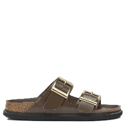 "Arizona Droplet Buckle" Low sandals