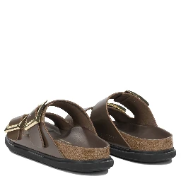 "Arizona Droplet Buckle" Low sandals