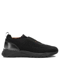 Low-top sneakers made of mesh and leather