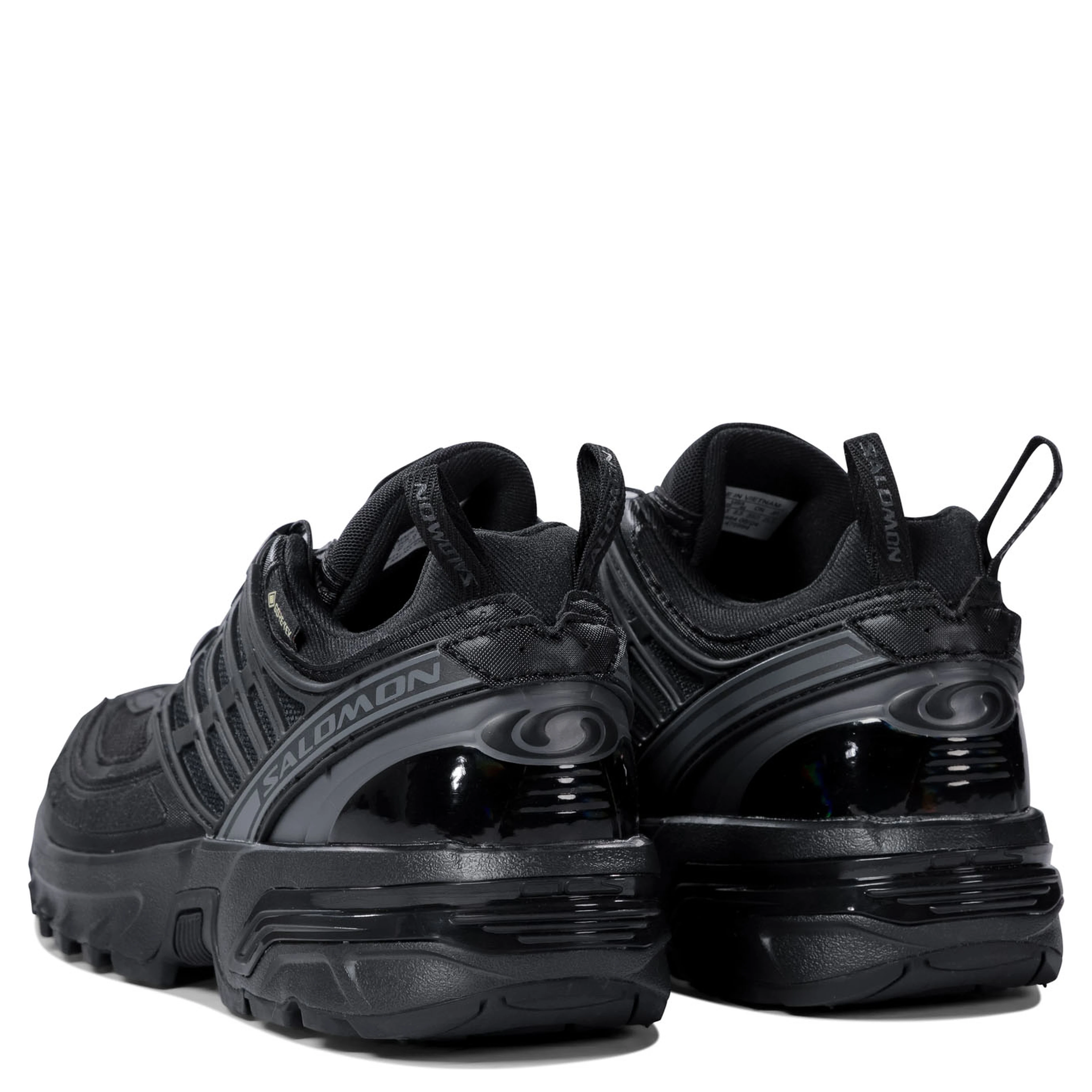 "ACS PRO GORE-TEX" Low-top sneakers