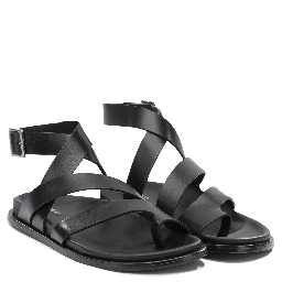 Low leather sandals