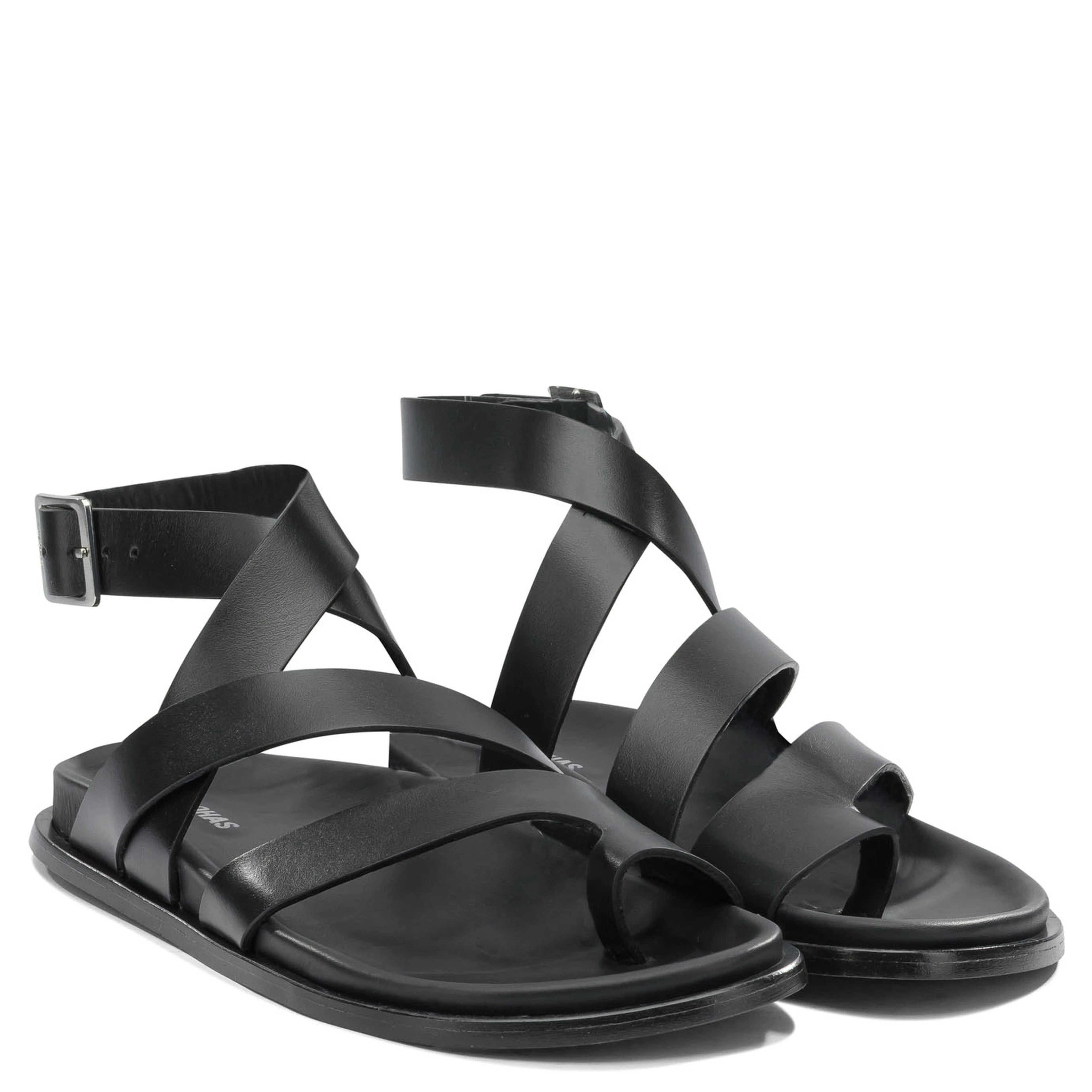 Low leather sandals