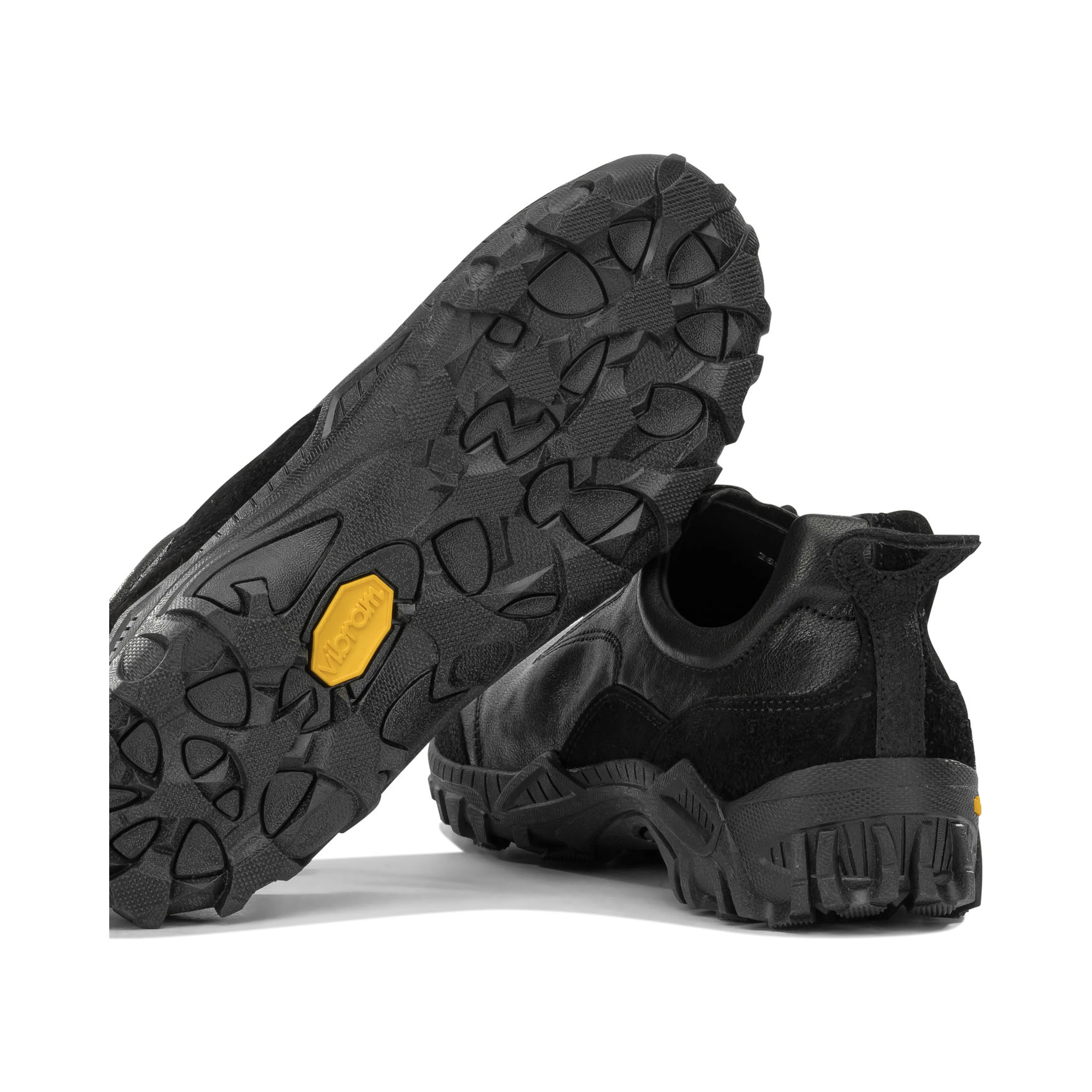 "Gabe" Low-Top Sneakers