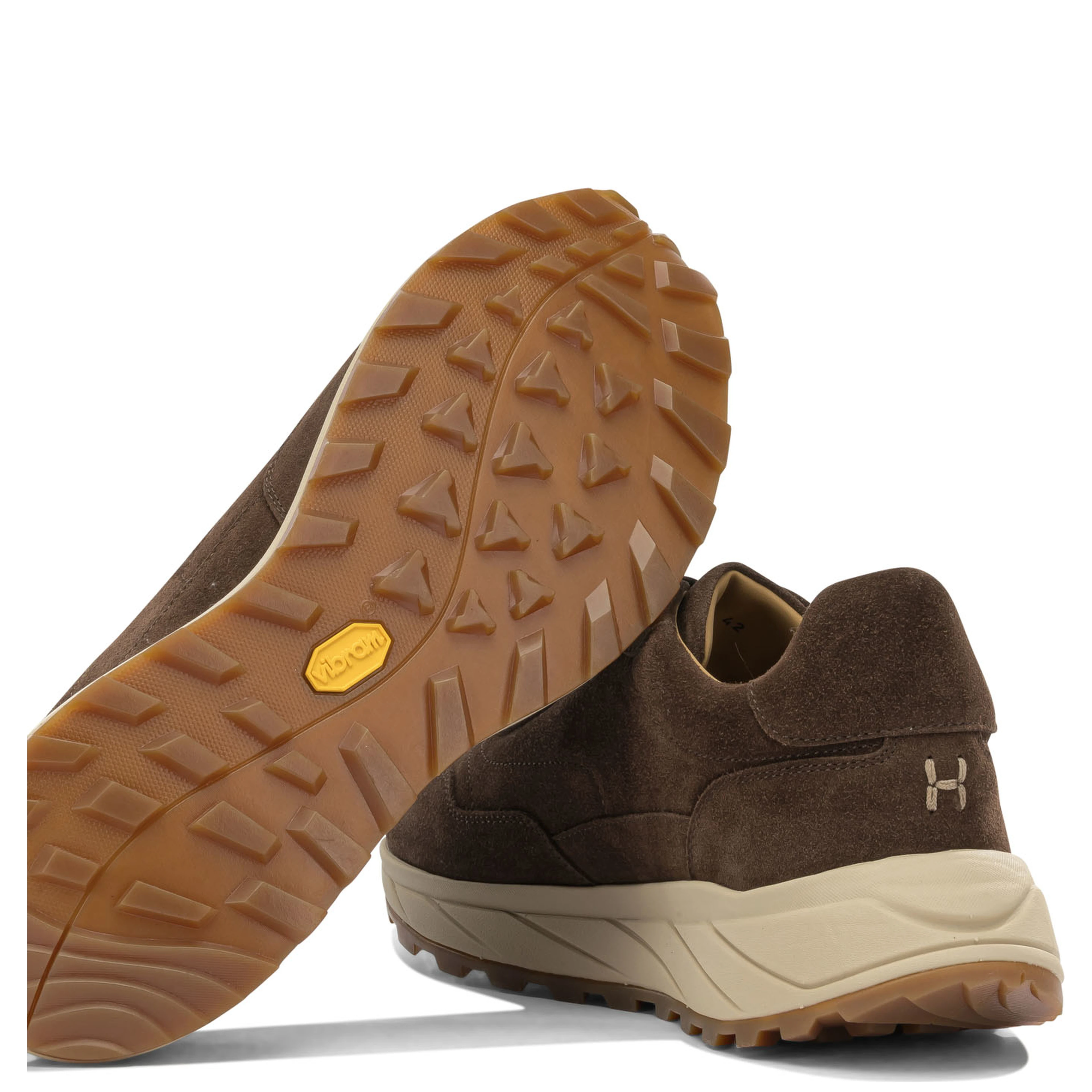 Sneakers & Slip-On