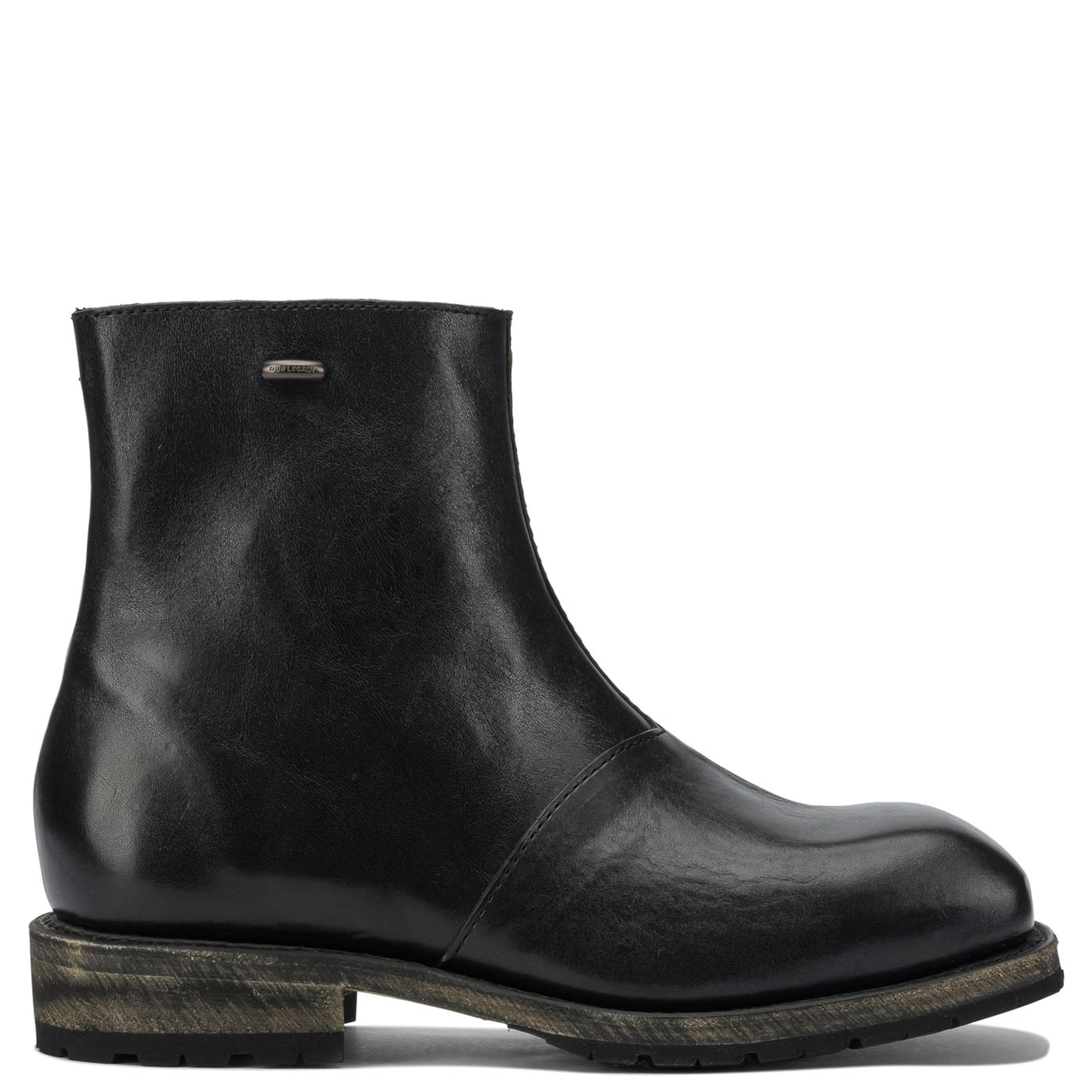 "Engine" zipped ankle boots