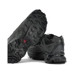"XT-EVO" Low-Top Sneakers