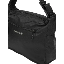 Shoulder bags