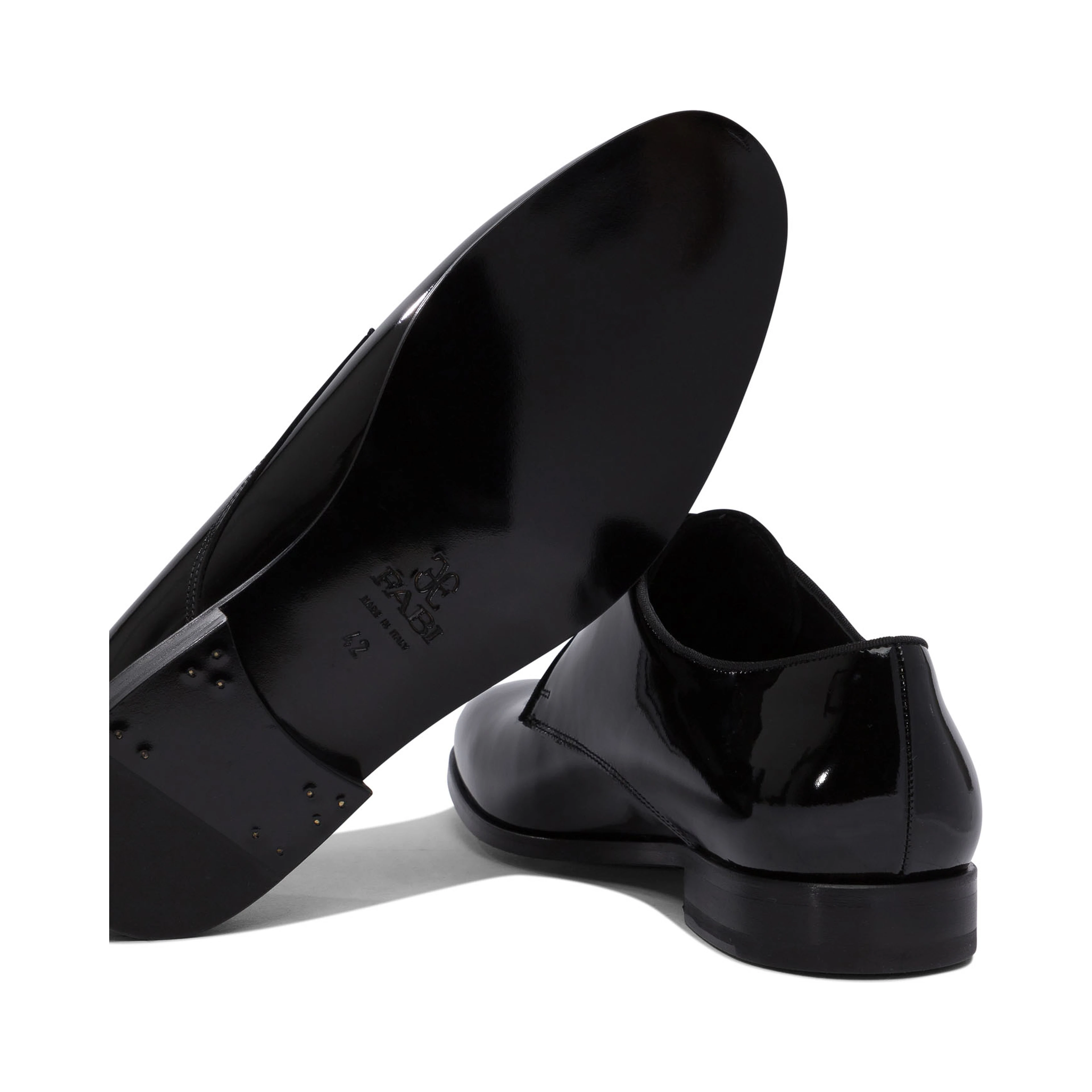 Patent leather oxford