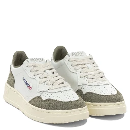 "Medalist Low" Low-Top Sneakers