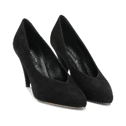 Heeled shoes