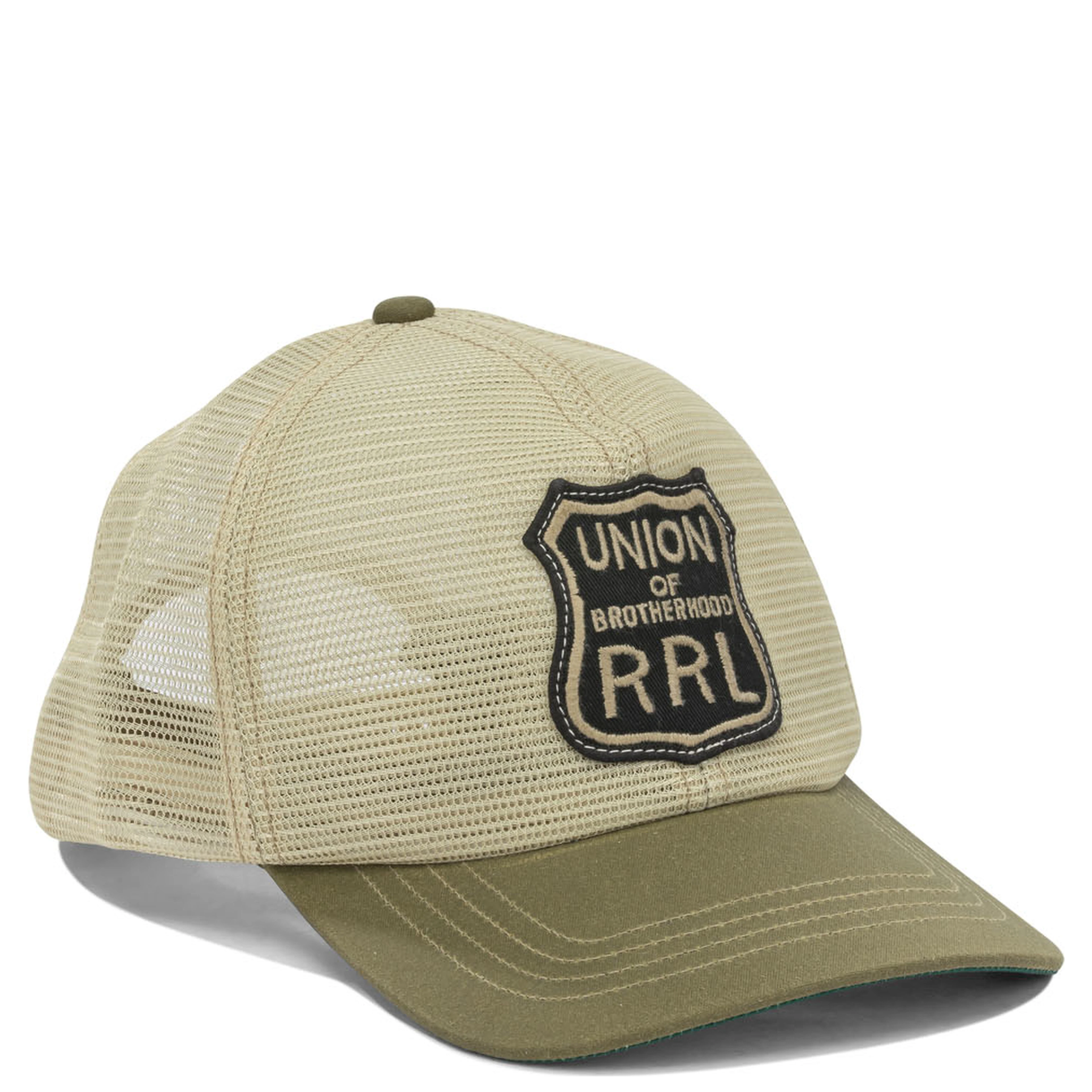 Trucker cap with logo