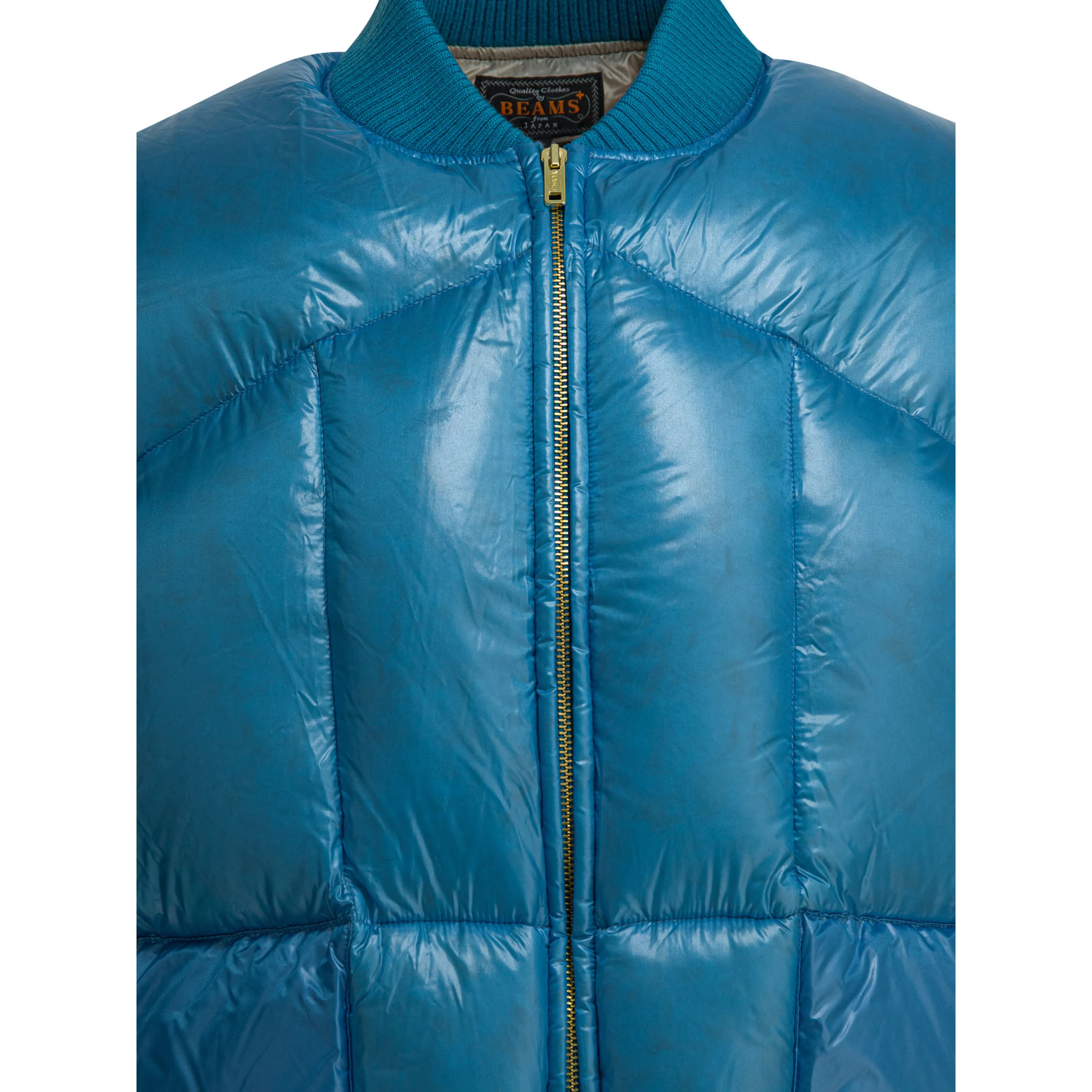 Nylon sleeveless jacket