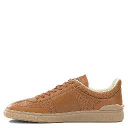 "Upvillage" sneakers