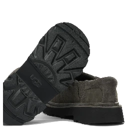 "Tasman Lug Embossed" slippers