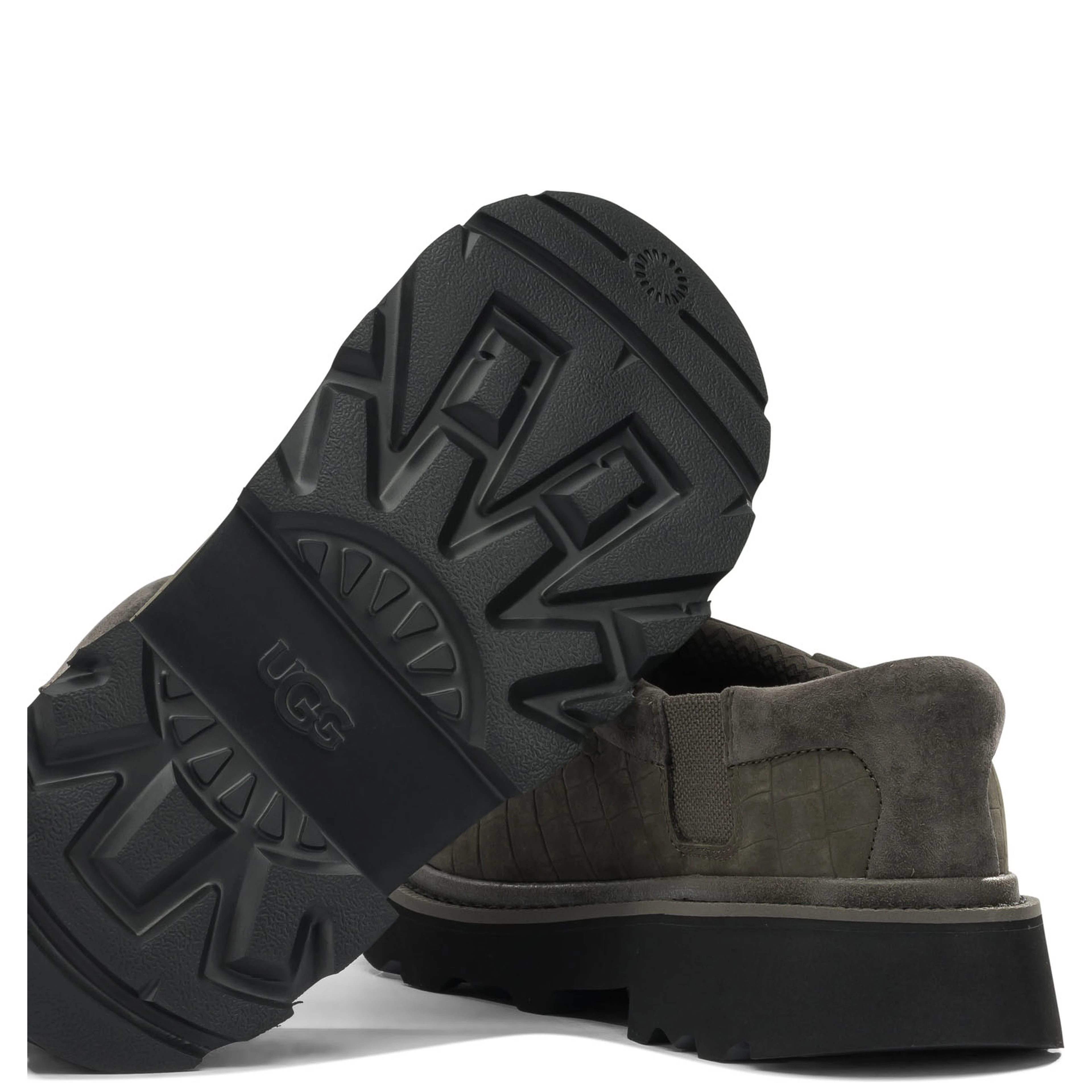 "Tasman Lug Embossed" slippers