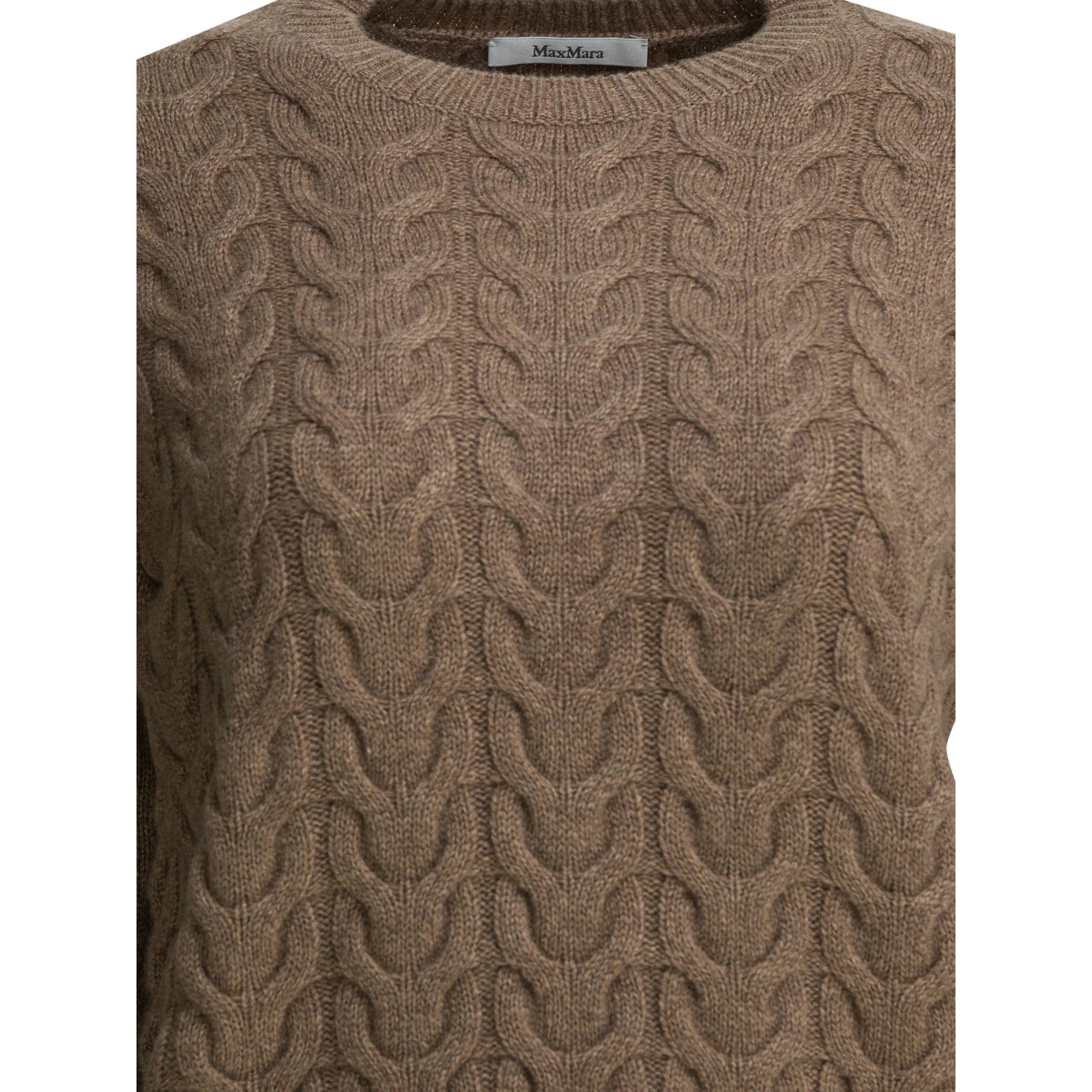 Knitted cashmere sweater