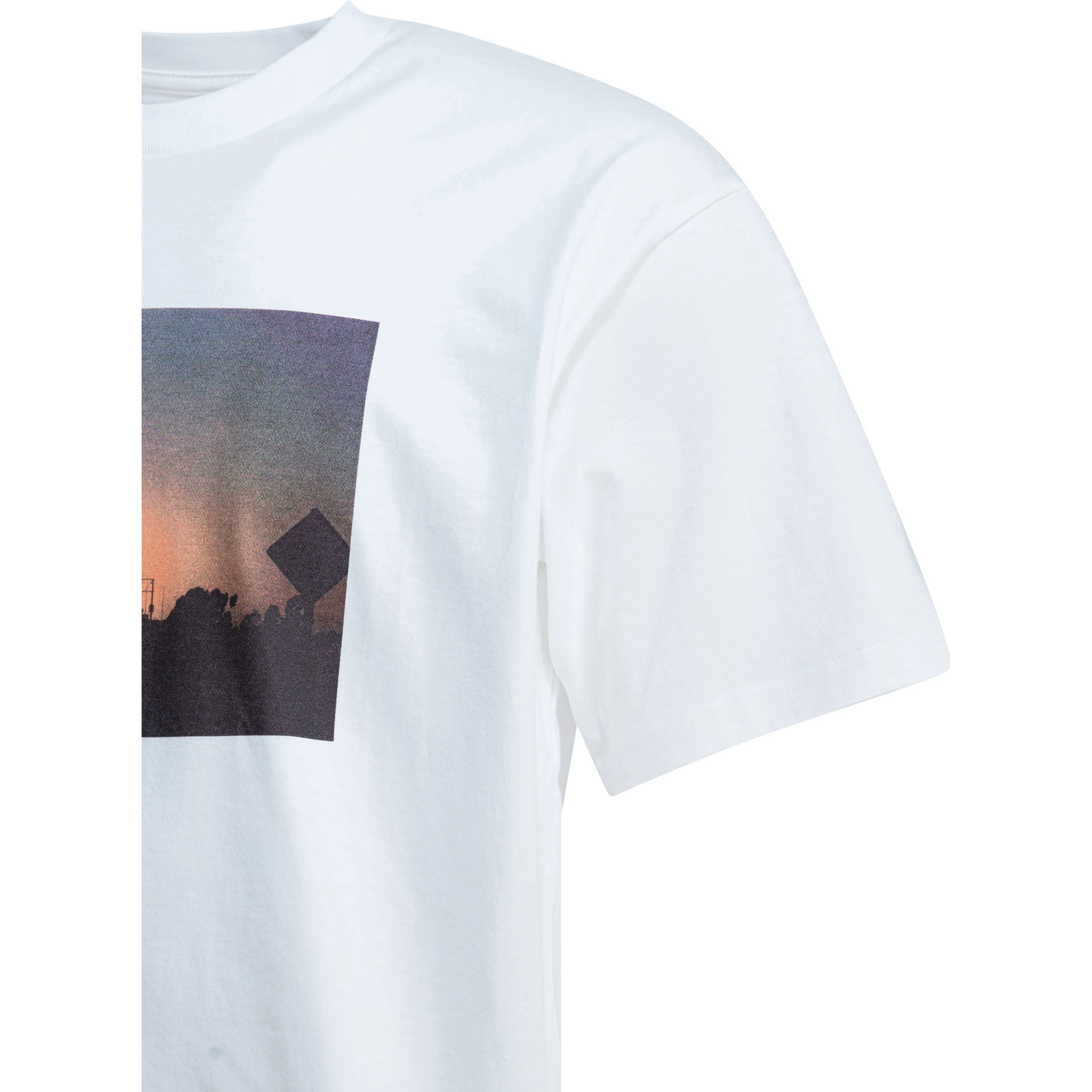 "Warm Views" crewneck T-shirt