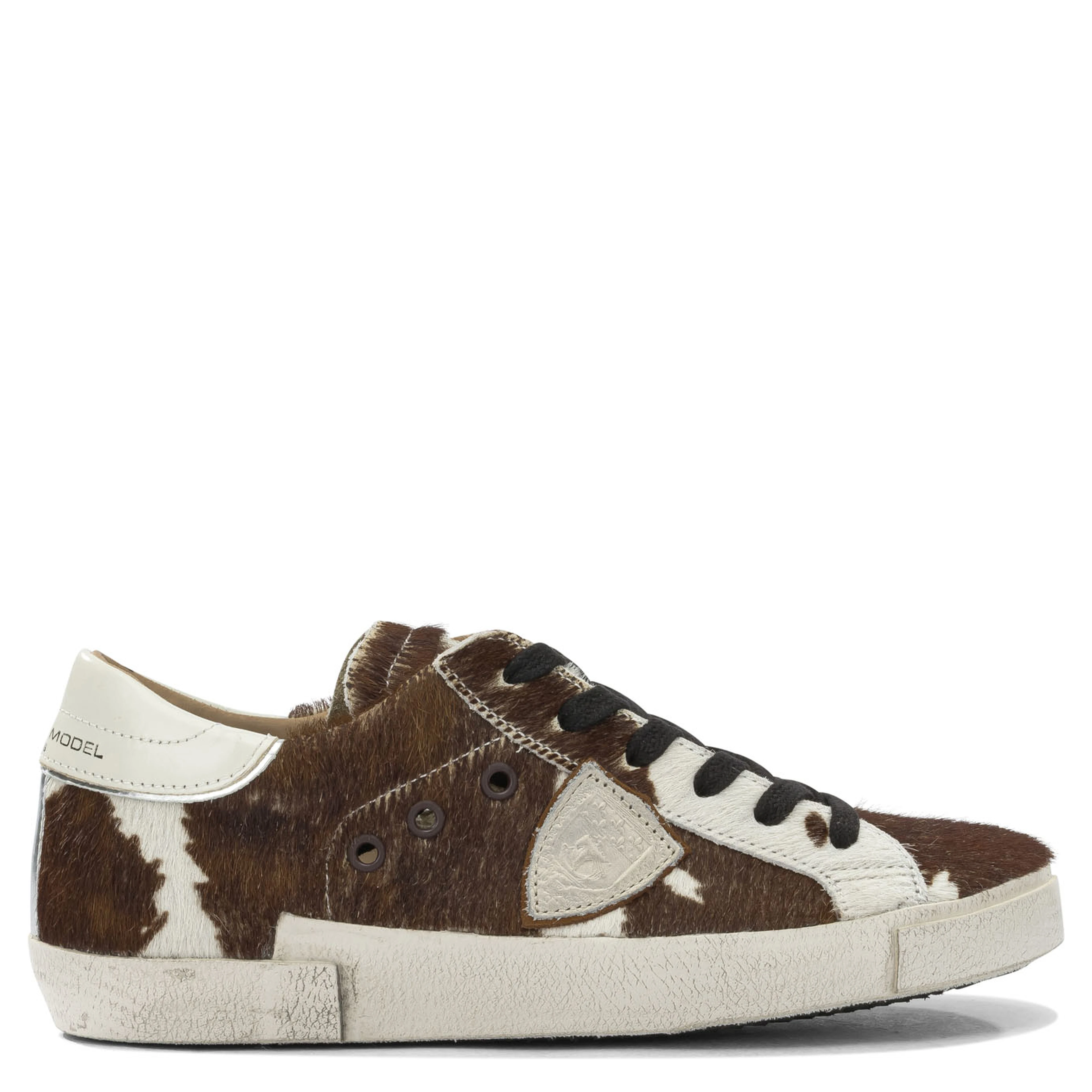Sneakers & Slip-On