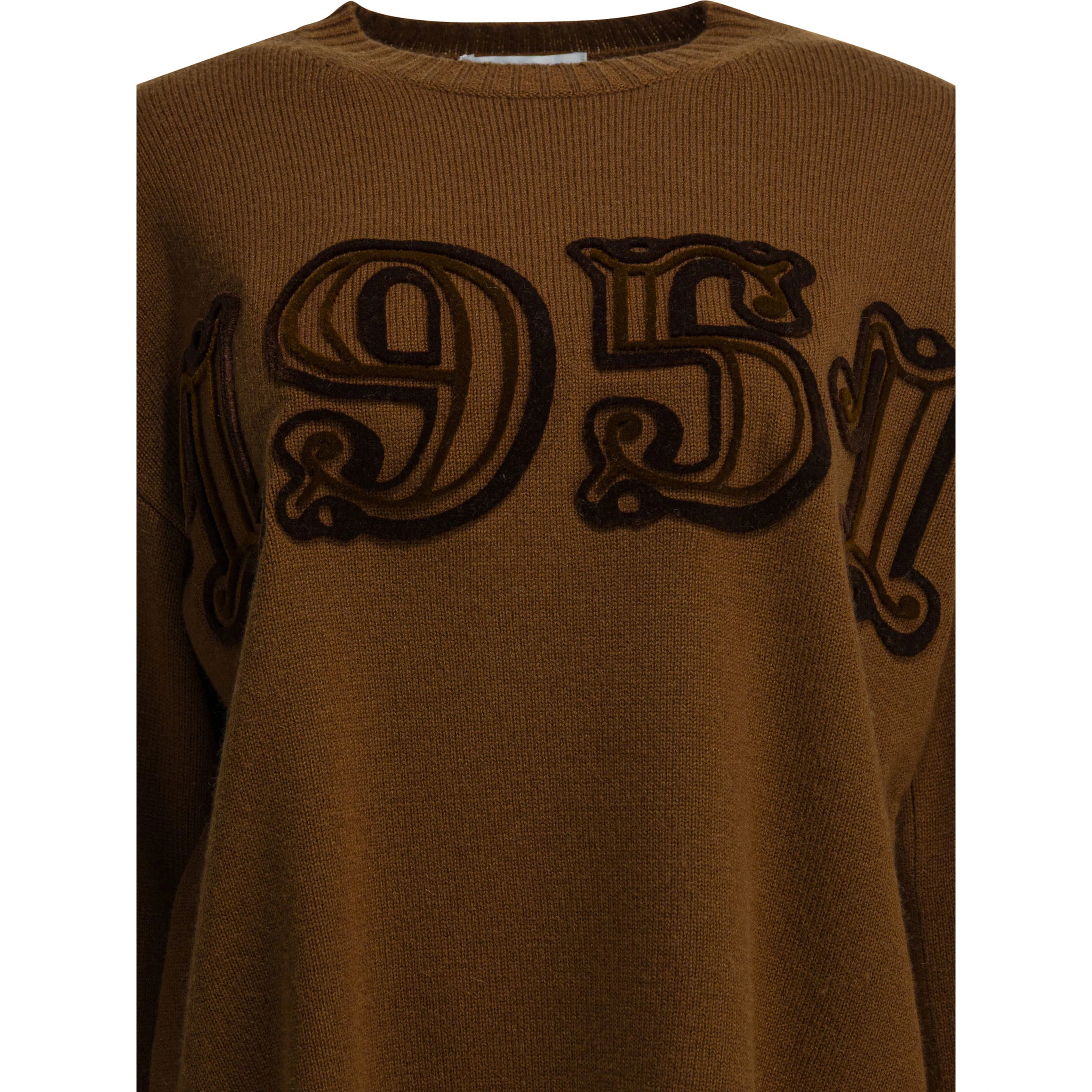 Embroidered crew neck sweater