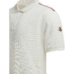 Polo shirt with buttons and logo
