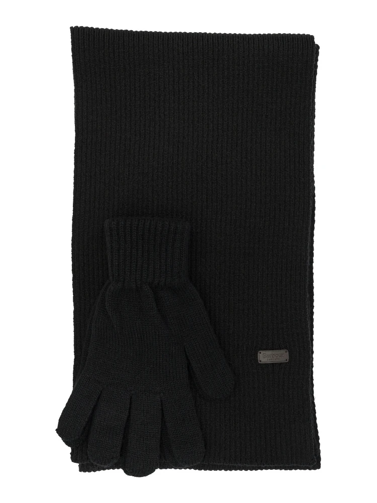 Wool-blend scarf and gloves
