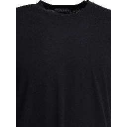 Round-neck T-shirt made of lyocell