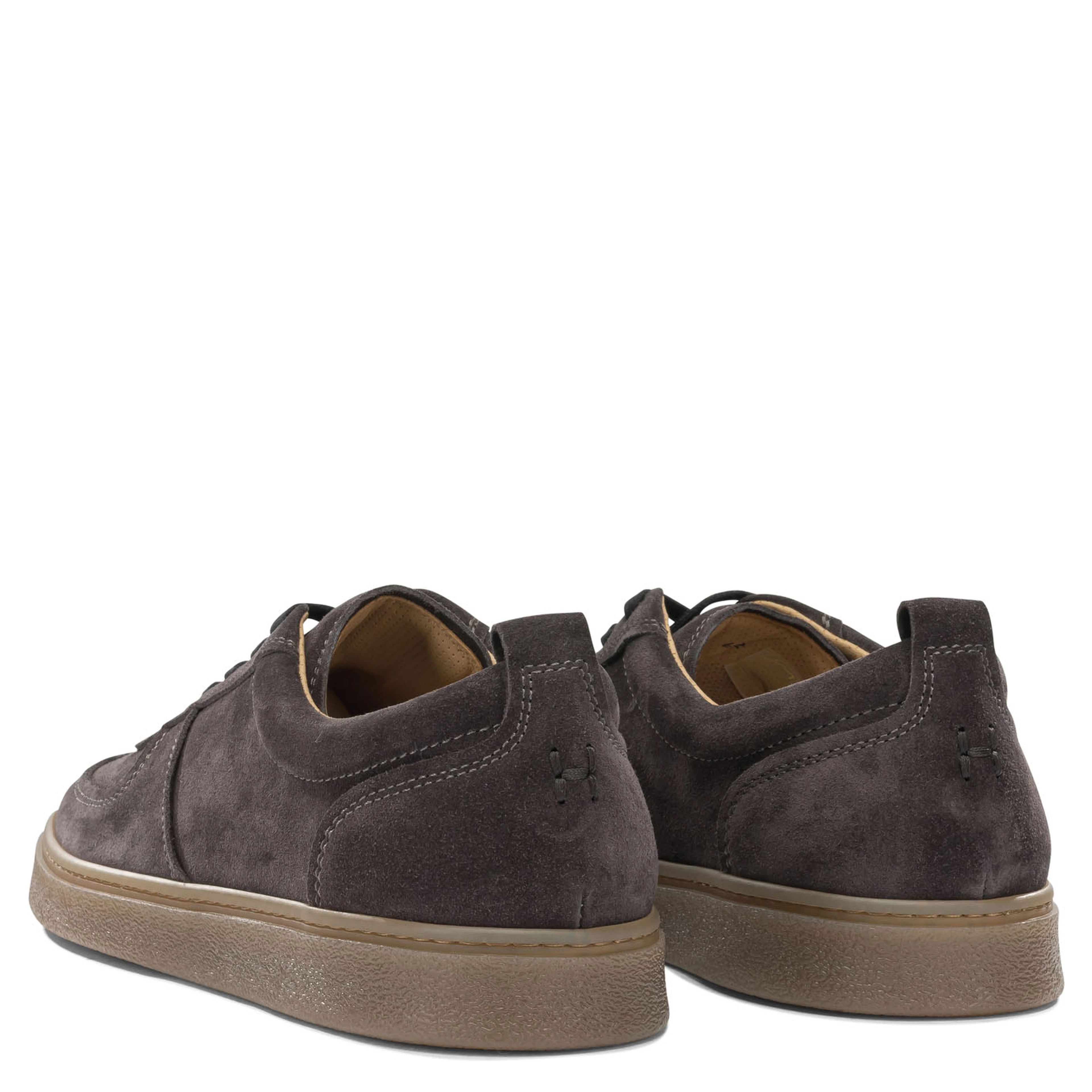 Sneakers & Slip-On