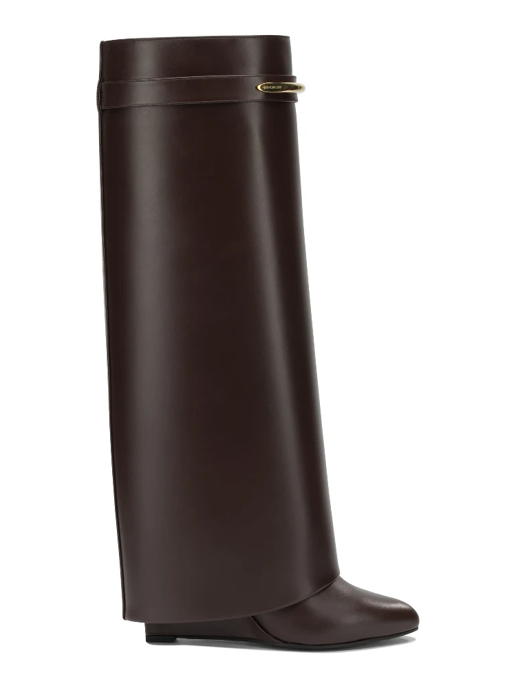 "Shark Pinch" Knee Boots
