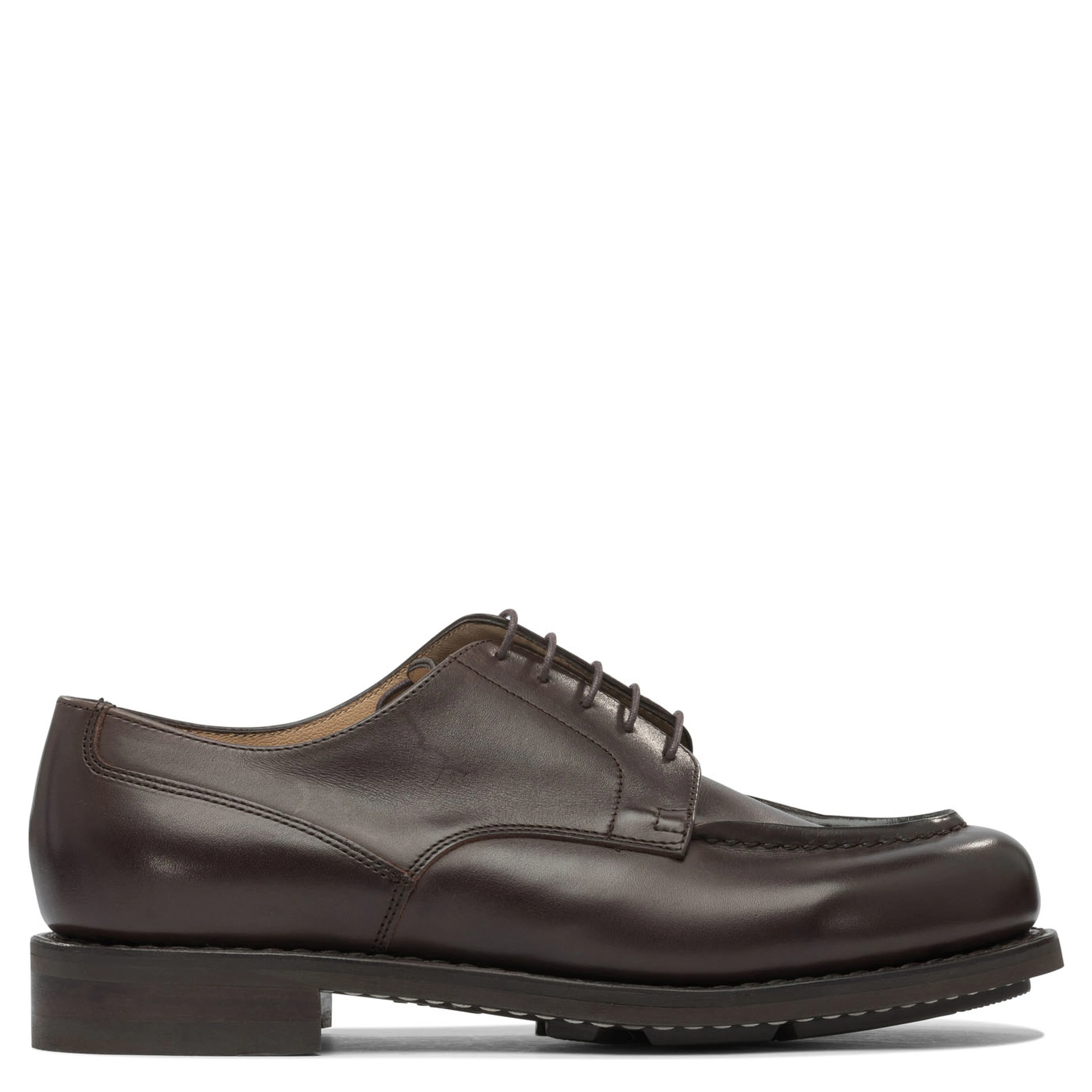 "Chambord" brogue