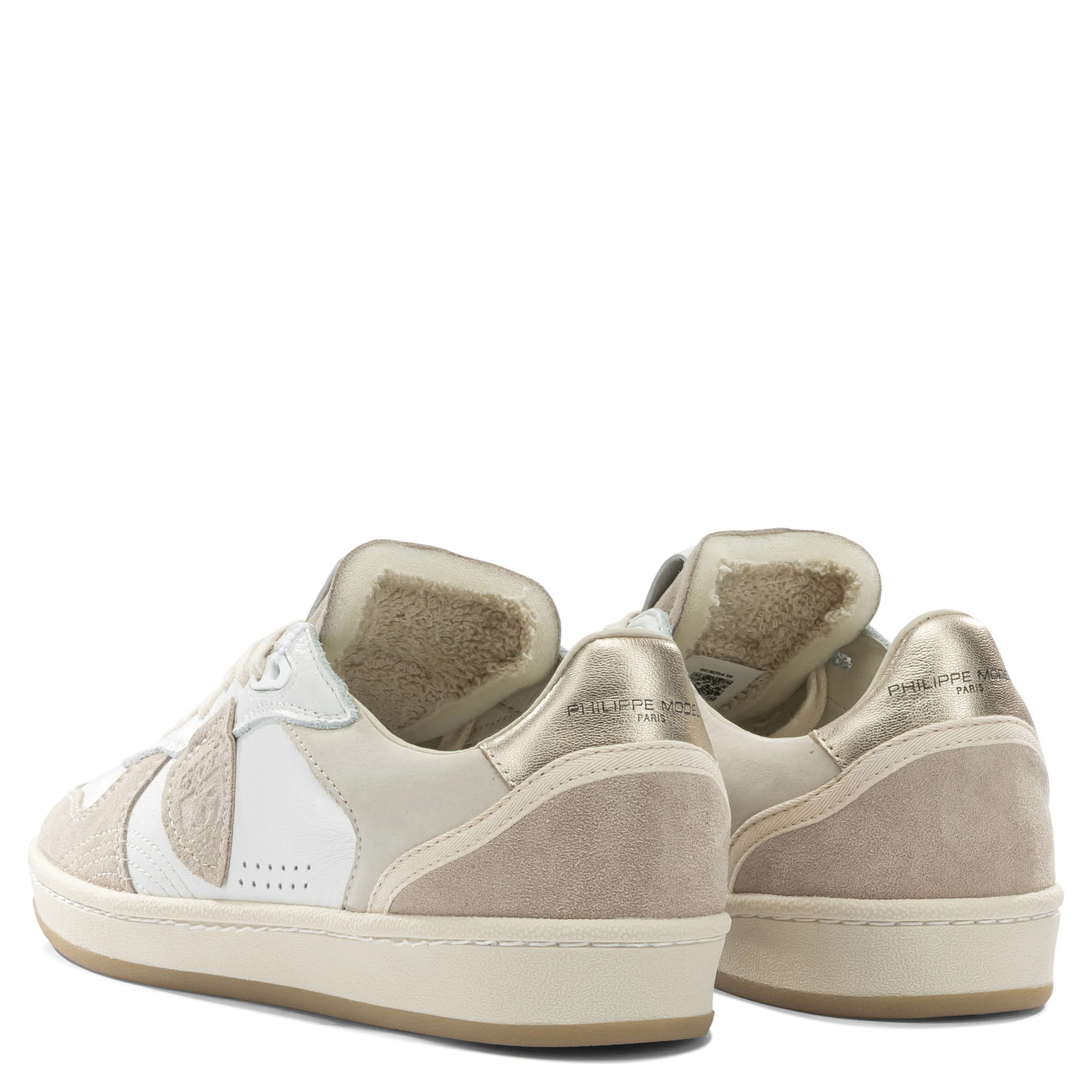 Sneakers & Slip-On