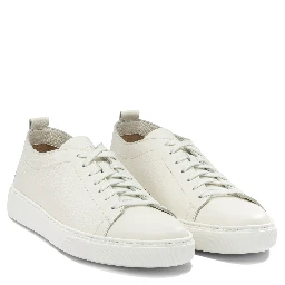 Sneakers & Slip-On