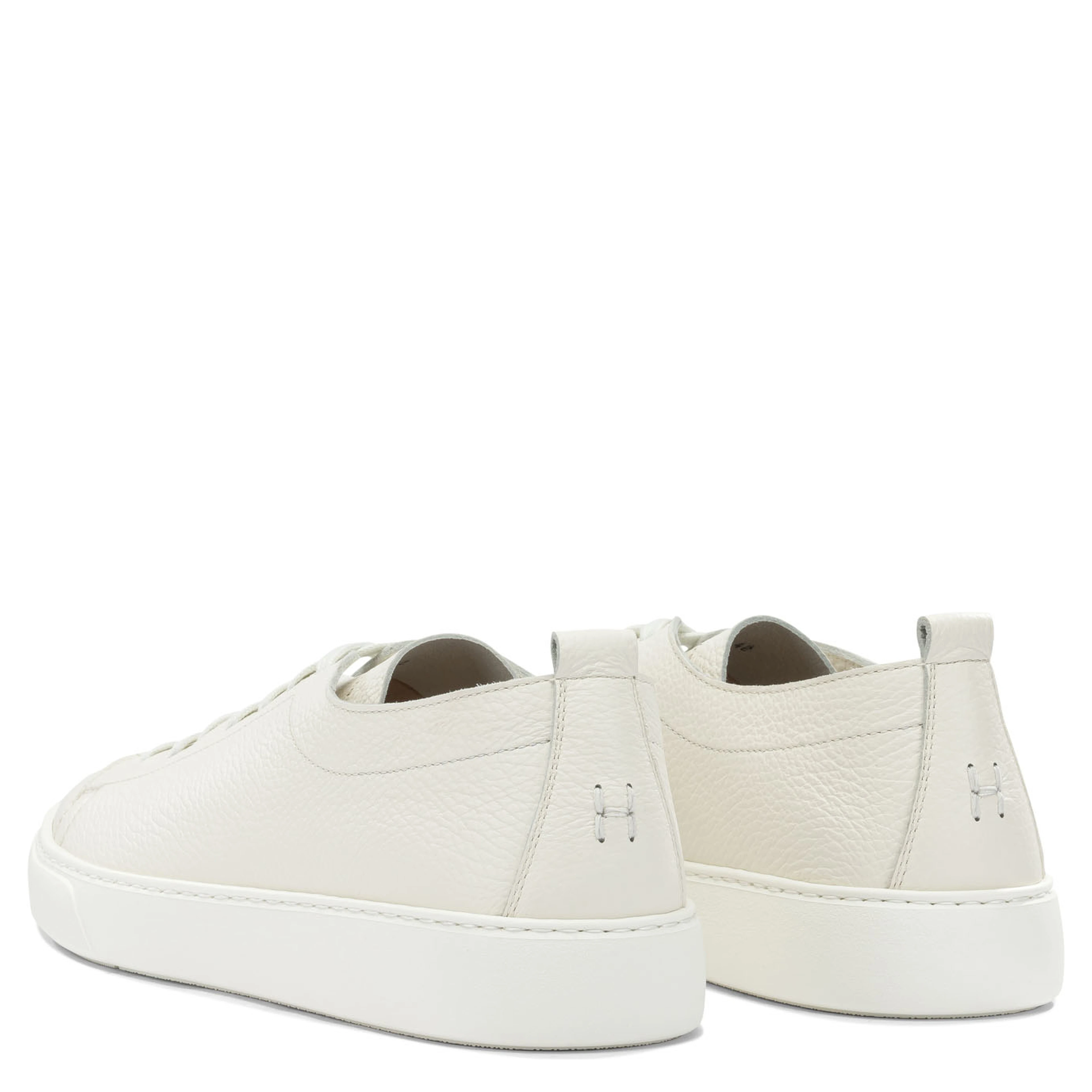 Sneakers & Slip-On