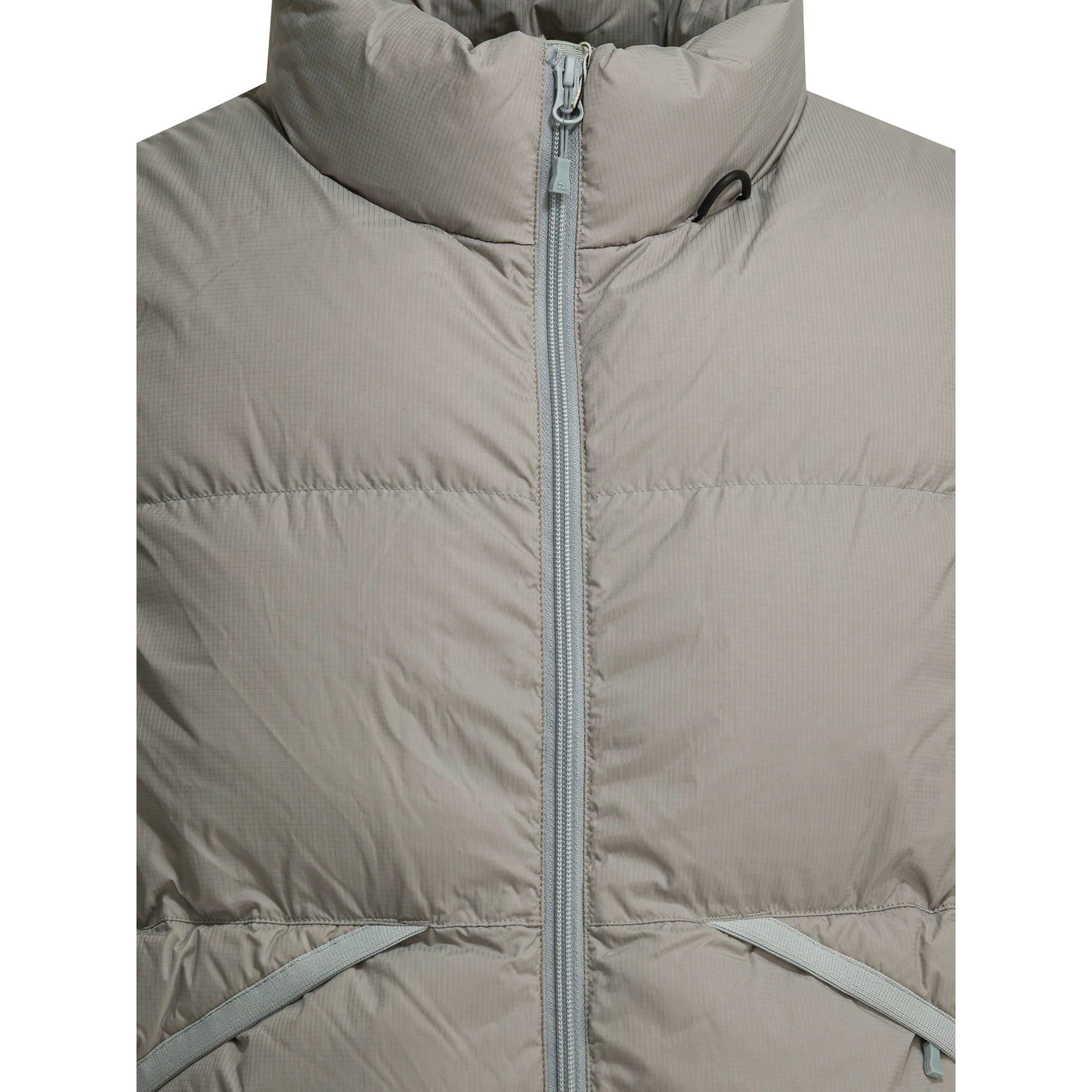 "Tech Alpine" sleeveless jacket
