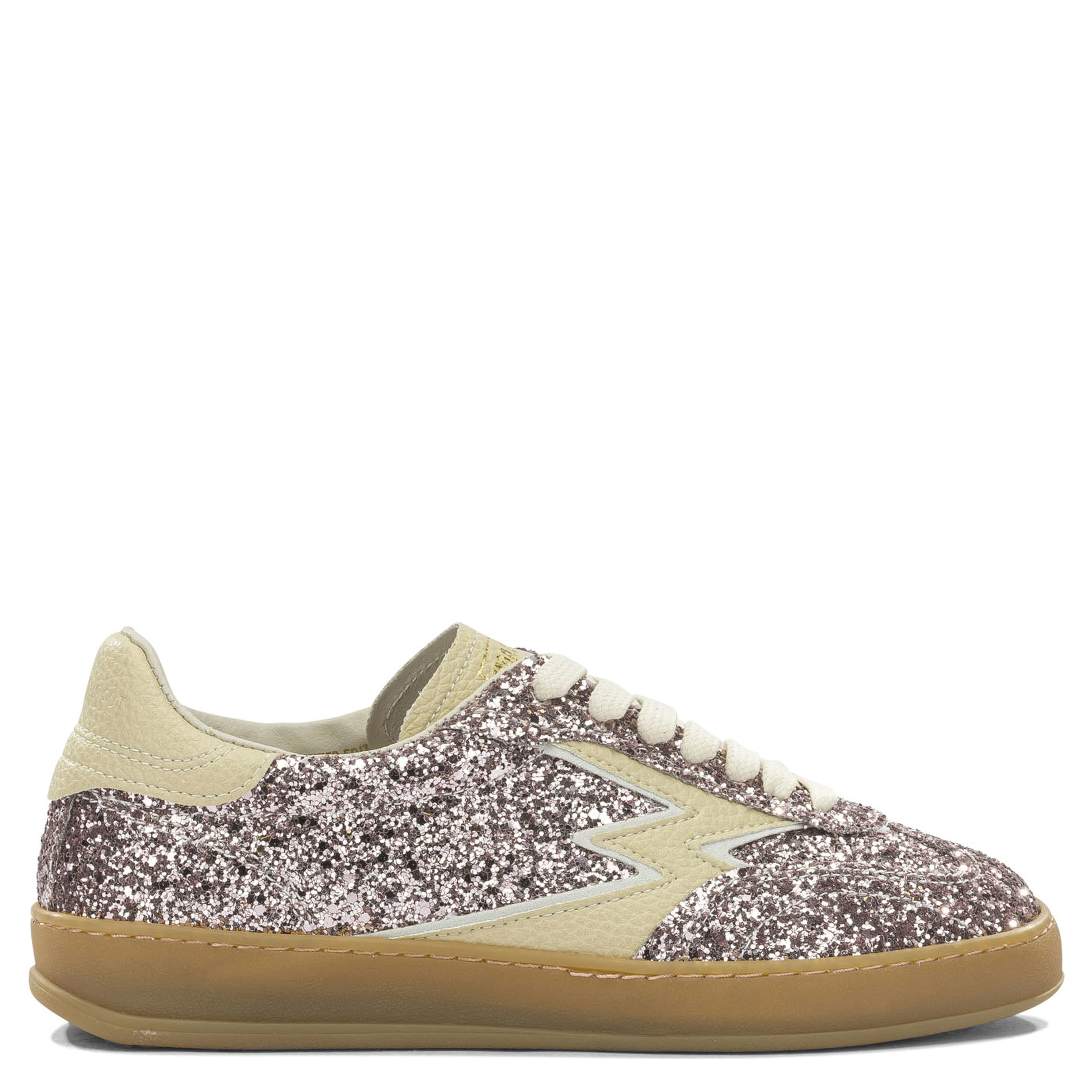 Sneakers & Slip-On