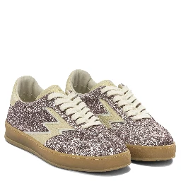 Sneakers & Slip-On