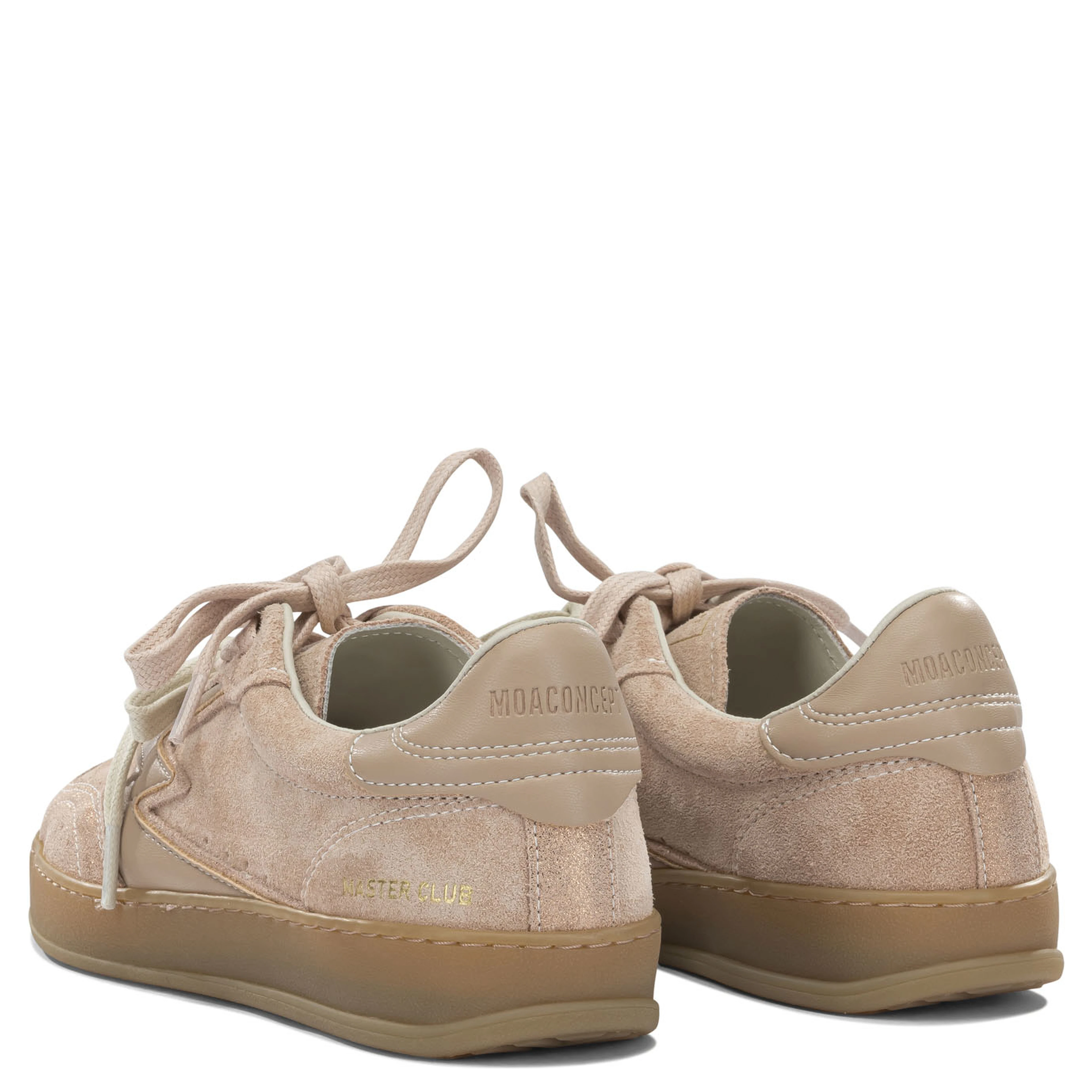 Sneakers & Slip-On