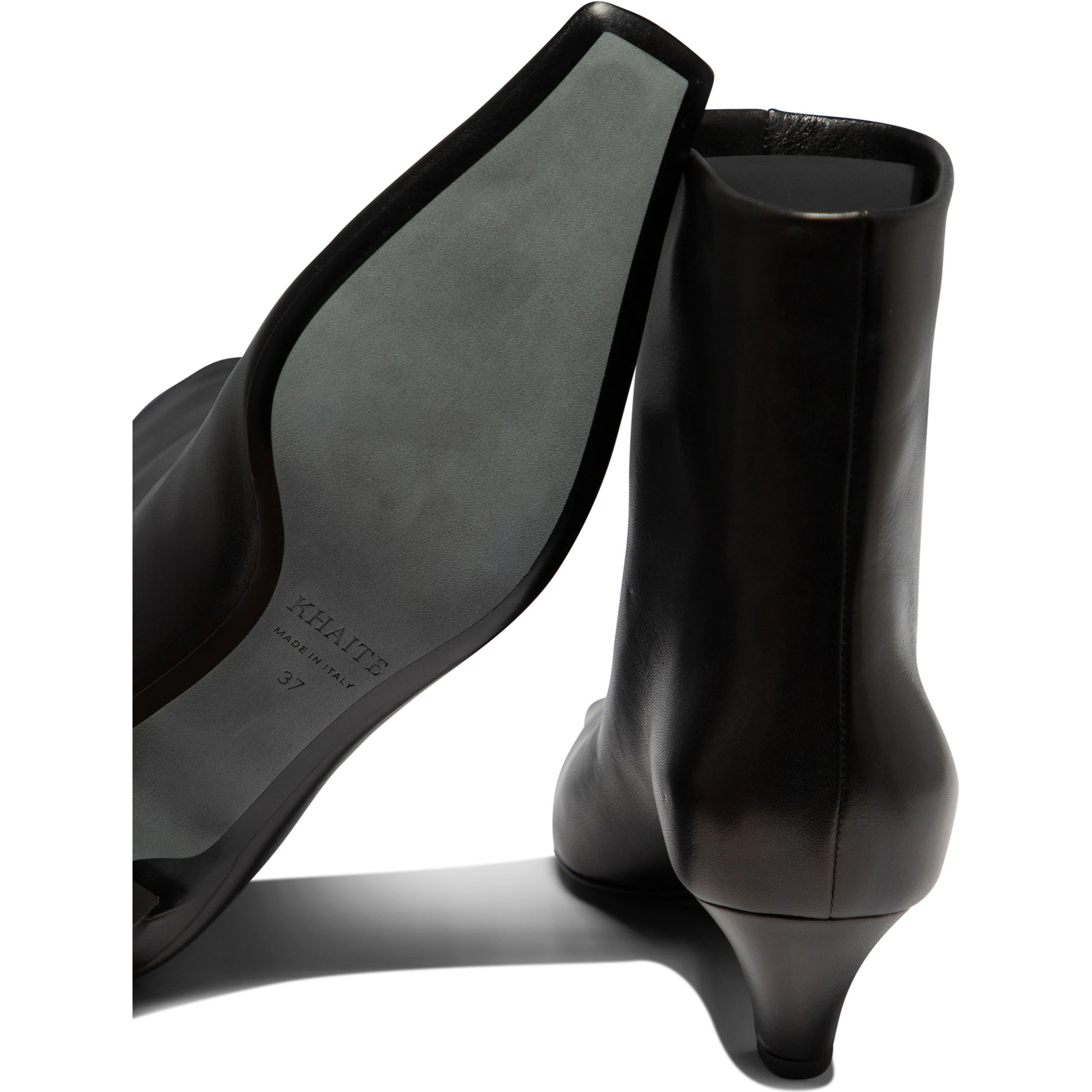 "Arizona" Pull-On Ankle Boots
