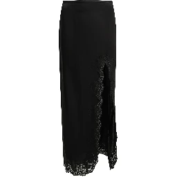 Long skirt with ruffles