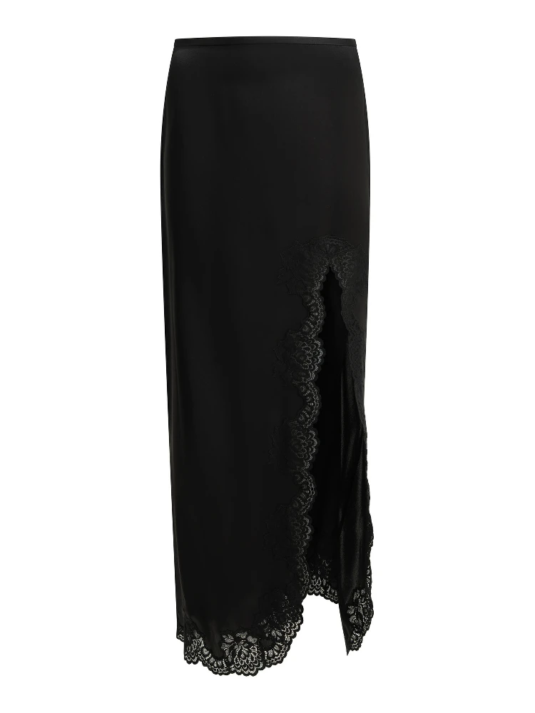 Long skirt with ruffles