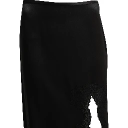 Long skirt with ruffles